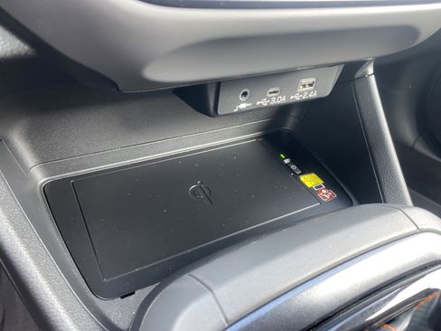 Certified 2025 Subaru Crosstrek 2.5i Limited w/ Crosstrek Mirror Package image 32