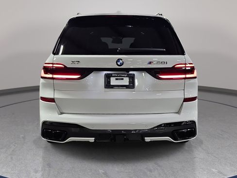 New 2026 BMW X7 M60i image 6