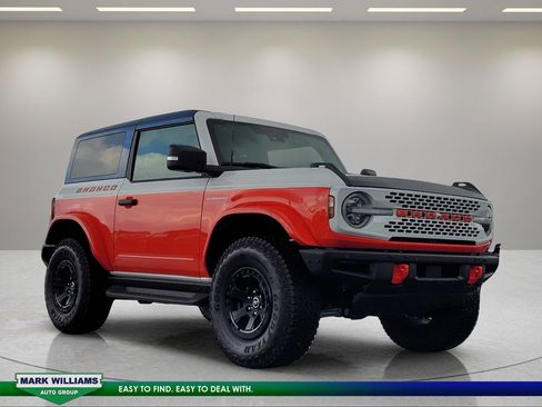 Used 2025 Ford Bronco Stroppe Edition AWD/4WD image 1