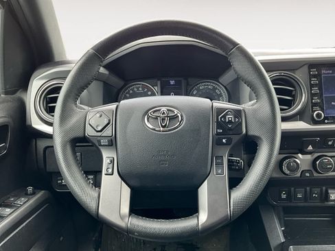 Used 2023 Toyota Tacoma TRD Pro AWD/4WD image 15