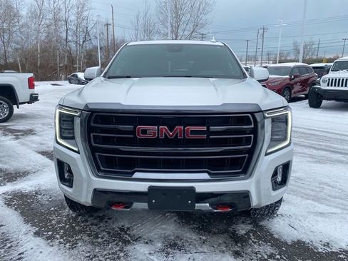 Used 2023 GMC Yukon AT4 image 8