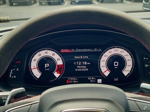 Used 2025 Audi RS Q8 performance image 24