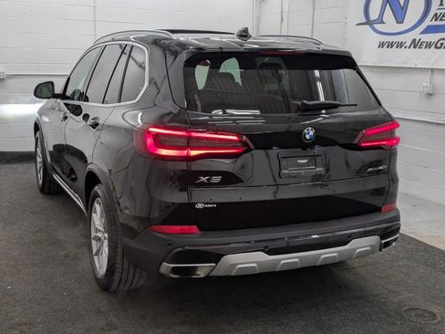 Used 2023 BMW X5 xDrive40i w/ Premium Package image 25