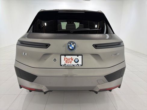 Used 2025 BMW iX xDrive50 w/ Premium Package image 4