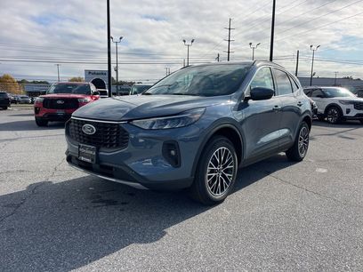 New 2026 Ford Escape SE