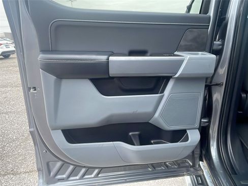 Used 2024 Ford F150 XLT w/ Mobile Office Package image 17