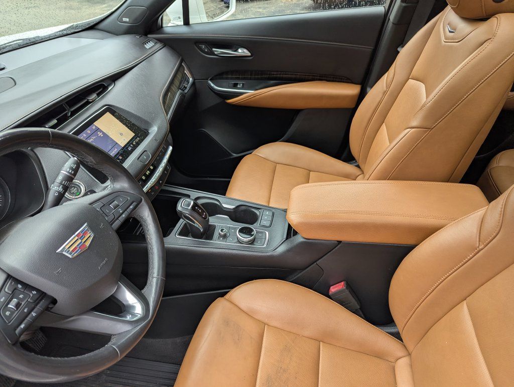 Used 2019 Cadillac XT4 Premium Luxury AWD/4WD image 10