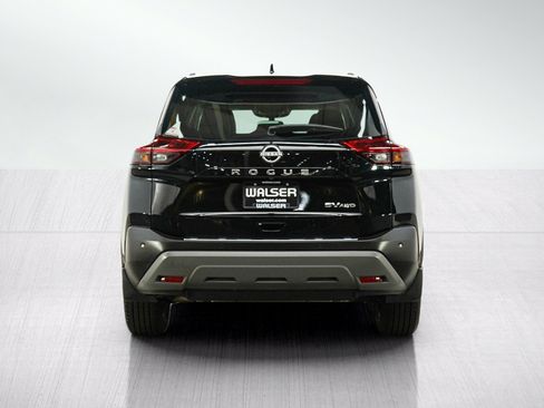 Used 2023 Nissan Rogue SV w/ SV Premium B Package AWD/4WD image 4
