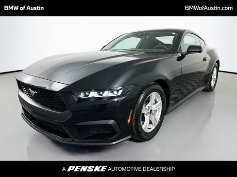 Used 2024 Ford Mustang Coupe RWD image 1