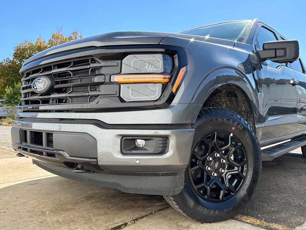 New 2026 Ford F150 XLT w/ Equipment Group 302A MID AWD/4WD image 34