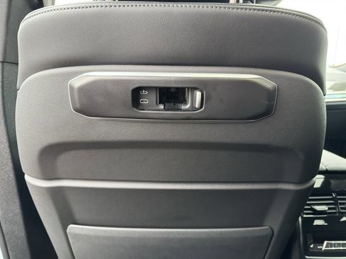 Used 2026 BMW X6 M60i image 23