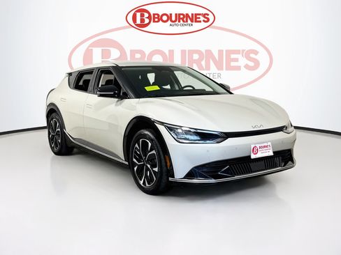 Used 2023 Kia EV6 Wind AWD/4WD image 1