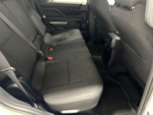 Used 2025 Toyota 4Runner SR5 AWD/4WD image 51