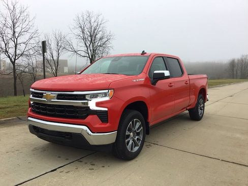 New 2026 Chevrolet Silverado 1500 LT w/ All Star Edition Plus image 8