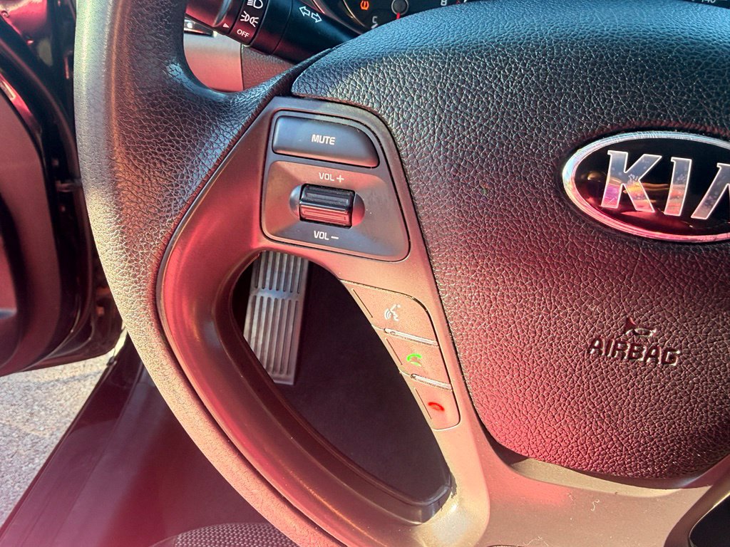 Used 2017 Kia Forte LX FWD image 22