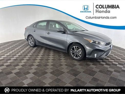 Used 2024 Kia Forte LXS image 1