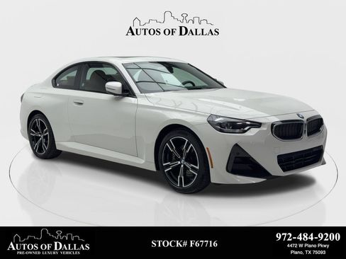 Used 2025 BMW 230i xDrive Coupe image 1