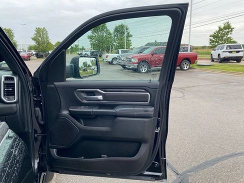 Certified 2023 RAM 1500 Big Horn AWD/4WD image 34