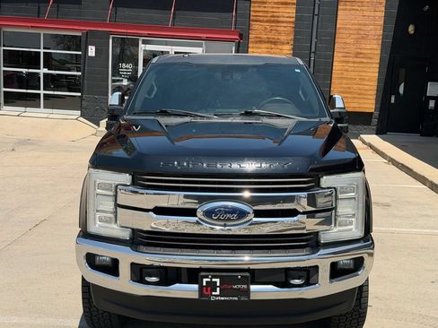 Used 2017 Ford F350 King Ranch w/ King Ranch Ultimate Package AWD/4WD image 8