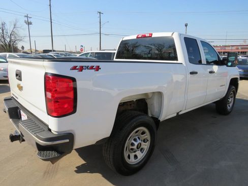 Used 2019 Chevrolet Silverado 2500 W/T image 4