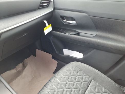 New 2026 Nissan Kicks SV w/ SV Premium Package image 23