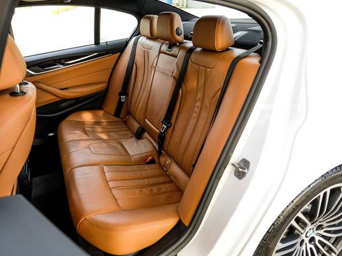 Used 2019 BMW 530i xDrive w/ M Sport Package image 41