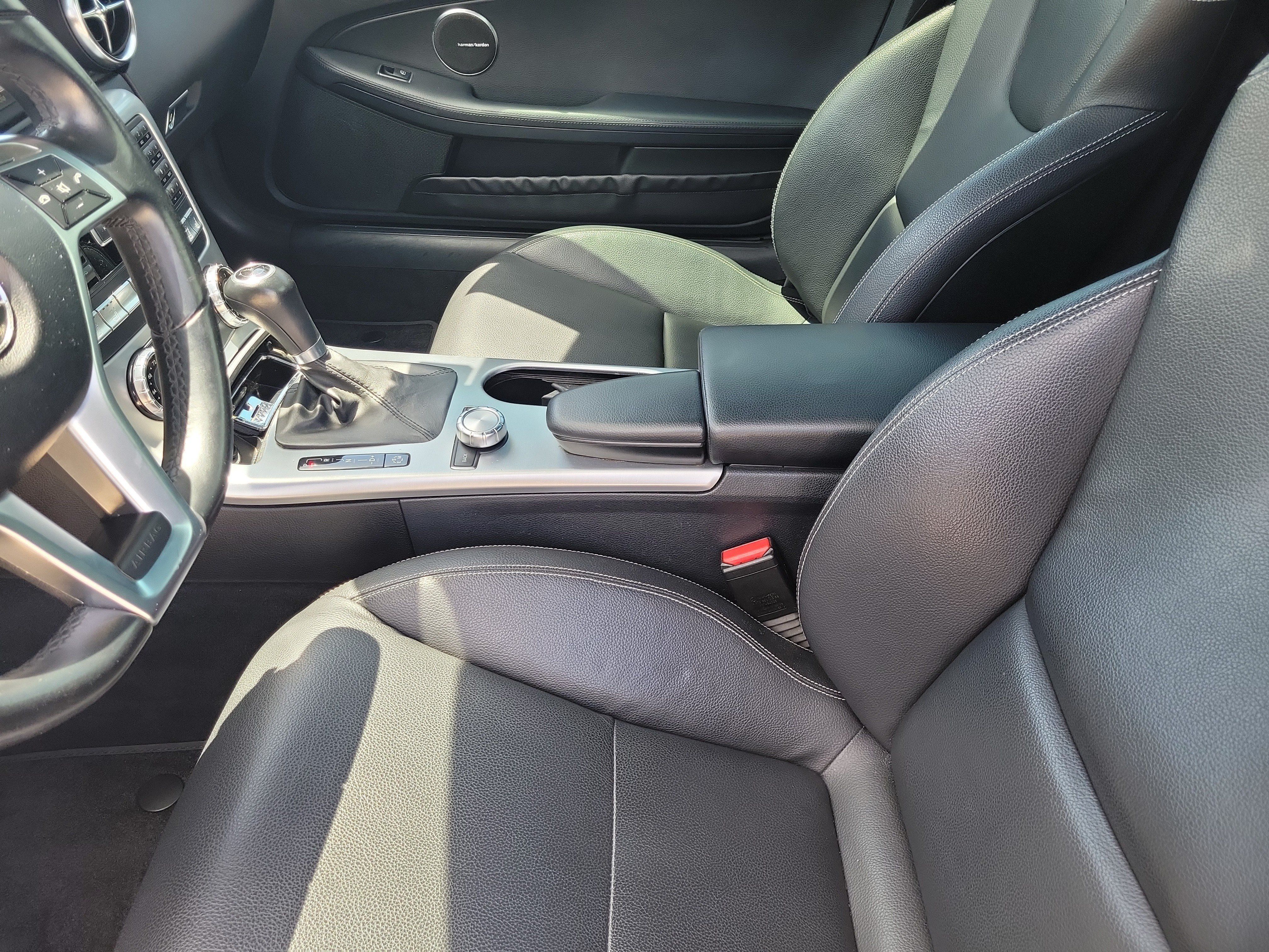 Used 2013 Mercedes-Benz SLK 250 image 11