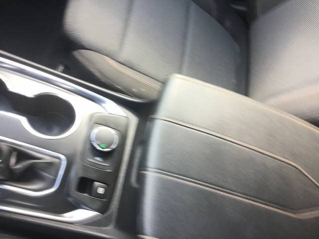 Used 2021 Chevrolet Traverse LS FWD image 20
