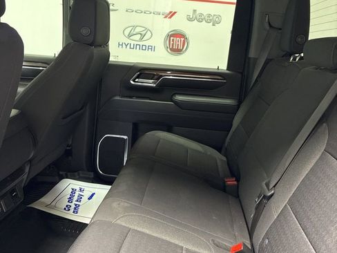 Used 2024 Chevrolet Silverado 2500 LT w/ Convenience Package image 24