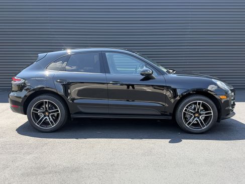 Used 2021 Porsche Macan AWD/4WD image 8