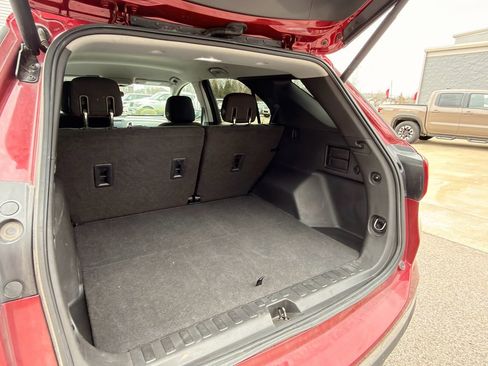 Used 2020 Chevrolet Equinox LT image 21