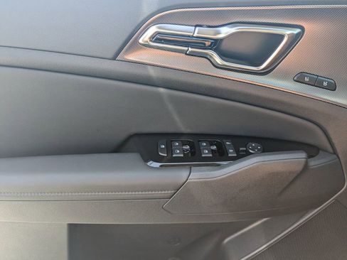 Used 2024 Kia Sportage SX Prestige image 24