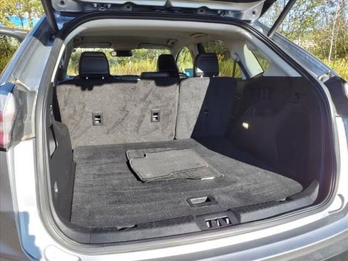 Used 2024 Ford Edge Titanium image 8