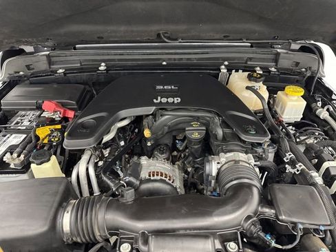 Used 2021 Jeep Gladiator Mojave image 38