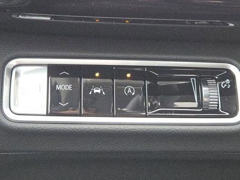 New 2026 Buick Envision Sport Touring image 18