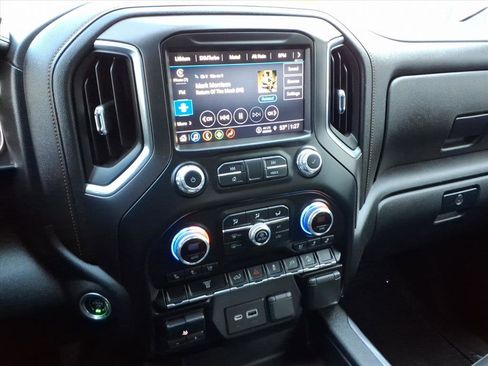 Certified 2021 GMC Sierra 2500 AT4 w/ Gooseneck/5TH Wheel Package image 24