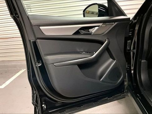 Certified 2024 Jaguar F-PACE R-Dynamic S image 26