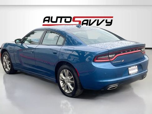 Used 2022 Dodge Charger SXT AWD/4WD image 5
