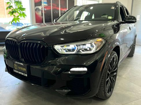 Used 2020 BMW X5 xDrive40i w/ M Sport Package image 3