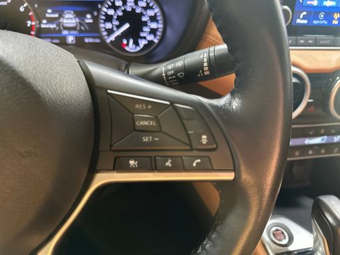 Used 2023 Nissan Sentra SV w/ SV Premium Package FWD image 22