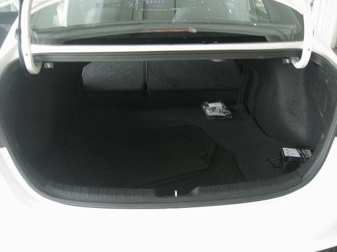 Used 2022 Kia Forte GT-Line w/ GT-Line Premium Package image 21