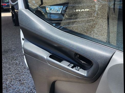 Used 2019 Nissan NV200 SV FWD image 31