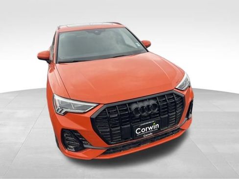 Used 2023 Audi Q3 2.0T Premium Plus w/ Premium Plus Package image 4