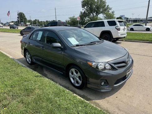 Used 2012 Toyota Corolla S FWD image 7