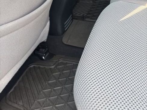 Used 2014 Toyota Tacoma 4x4 Double Cab w/ TRD Sport Package image 19