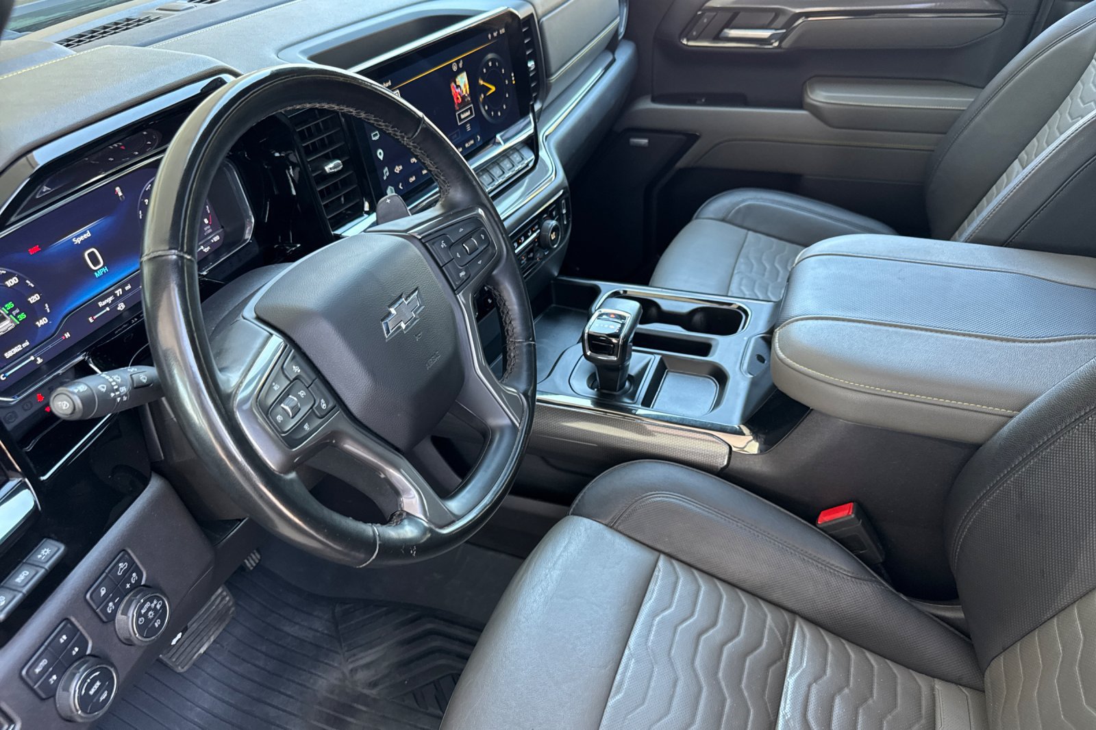 Used 2024 Chevrolet Silverado 1500 ZR2 w/ ZR2 Bison Edition AWD/4WD image 9