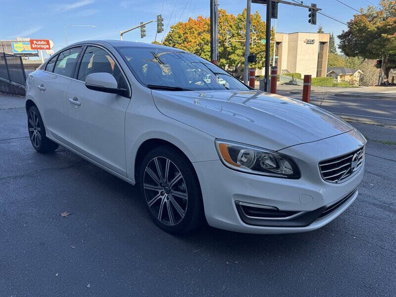 Used 2014 Volvo S60 T5 FWD image 3