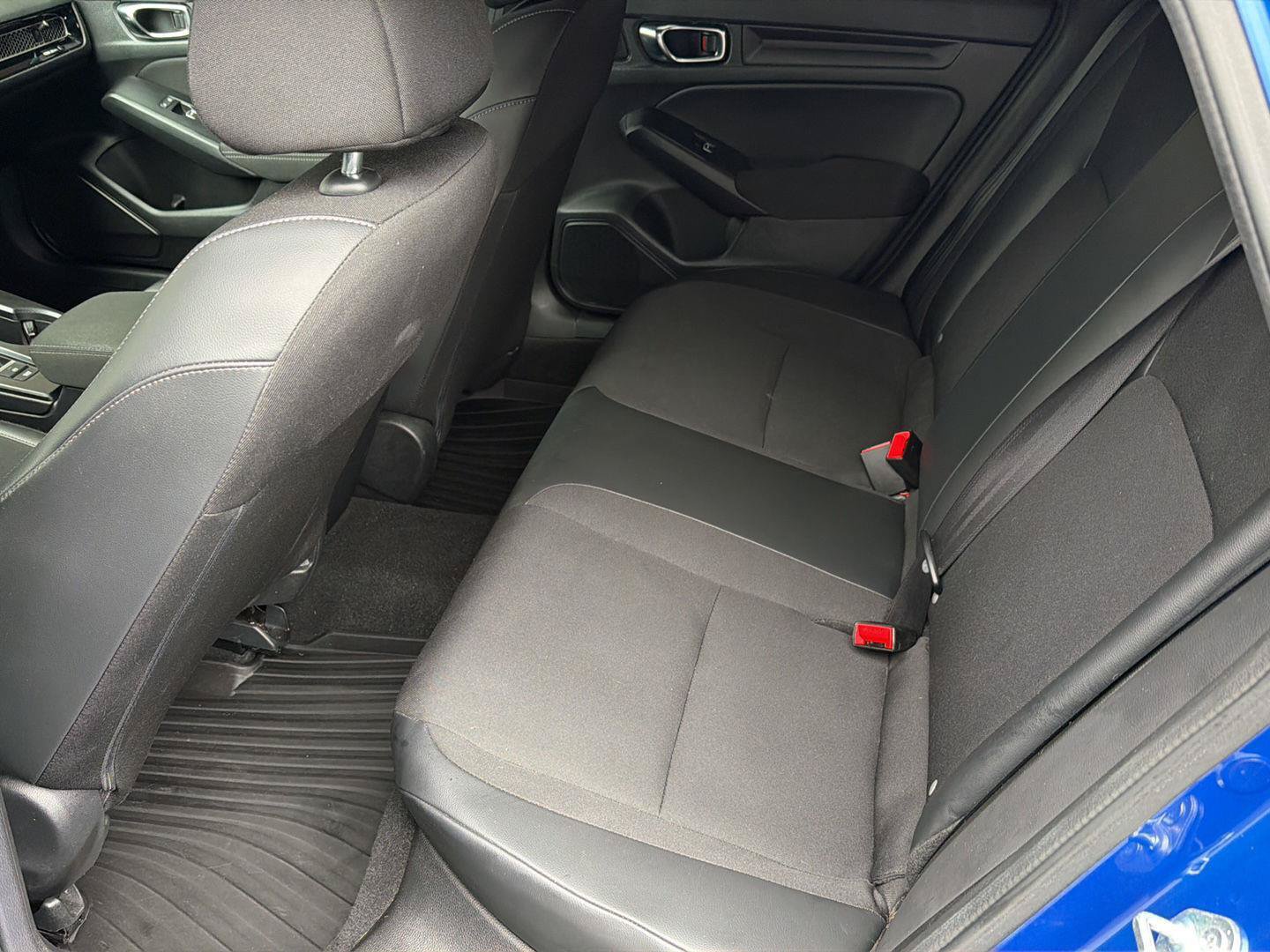 Used 2023 Honda Civic Sport image 11