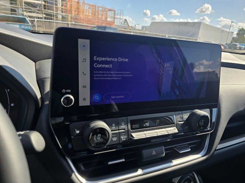 Used 2025 Toyota Grand Highlander AWD image 28