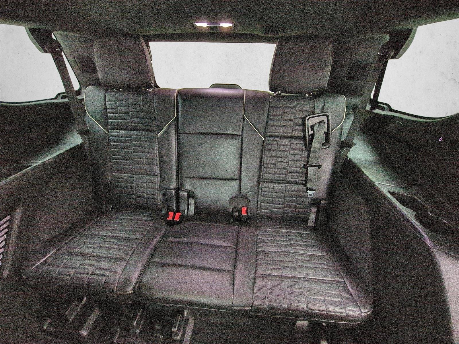 Used 2021 Cadillac Escalade Premium Luxury Platinum AWD/4WD image 23